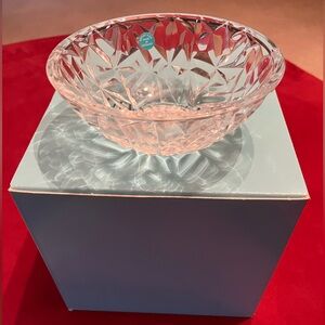 Tiffany & Co. crystal candy dish w/ *original box*
